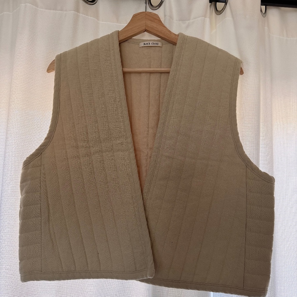Black Crane Quilted Vest